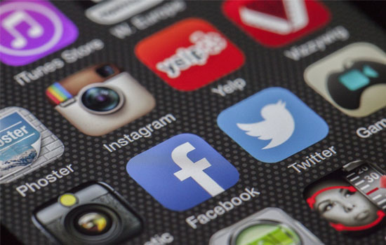 industries using mobile apps